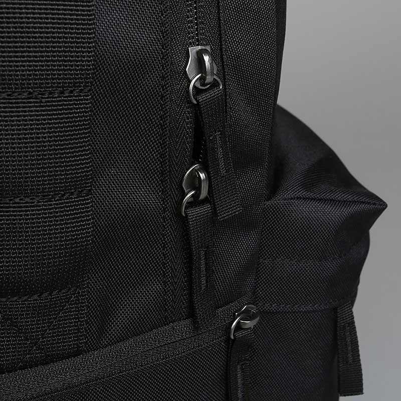  черный рюкзак Nike SB Icon Skateboarding Backpack 26L BA5727-010 - цена, описание, фото 4